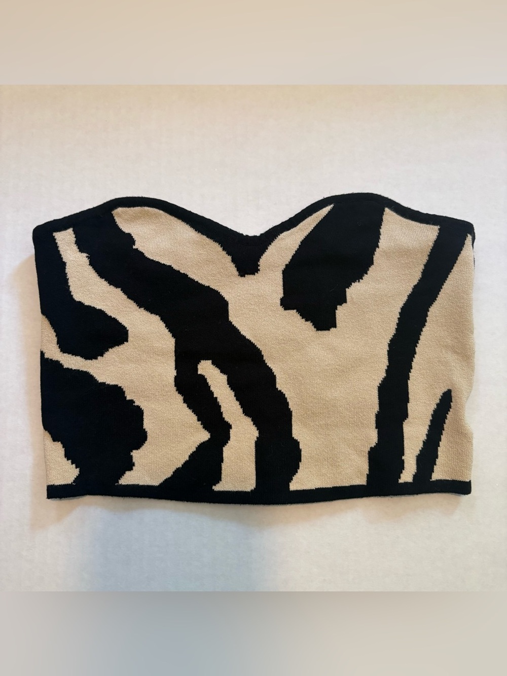 Commense Beige and Black Zebra-Pattern Strapless Bandeau Crop Top